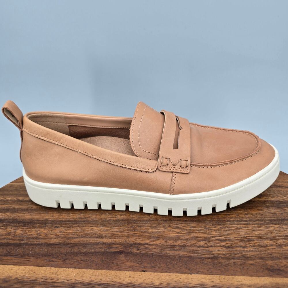 Vionic Uptown Loafers Womens 7.5 Camel Tan Beige Leather Orthotic Penny Shoes